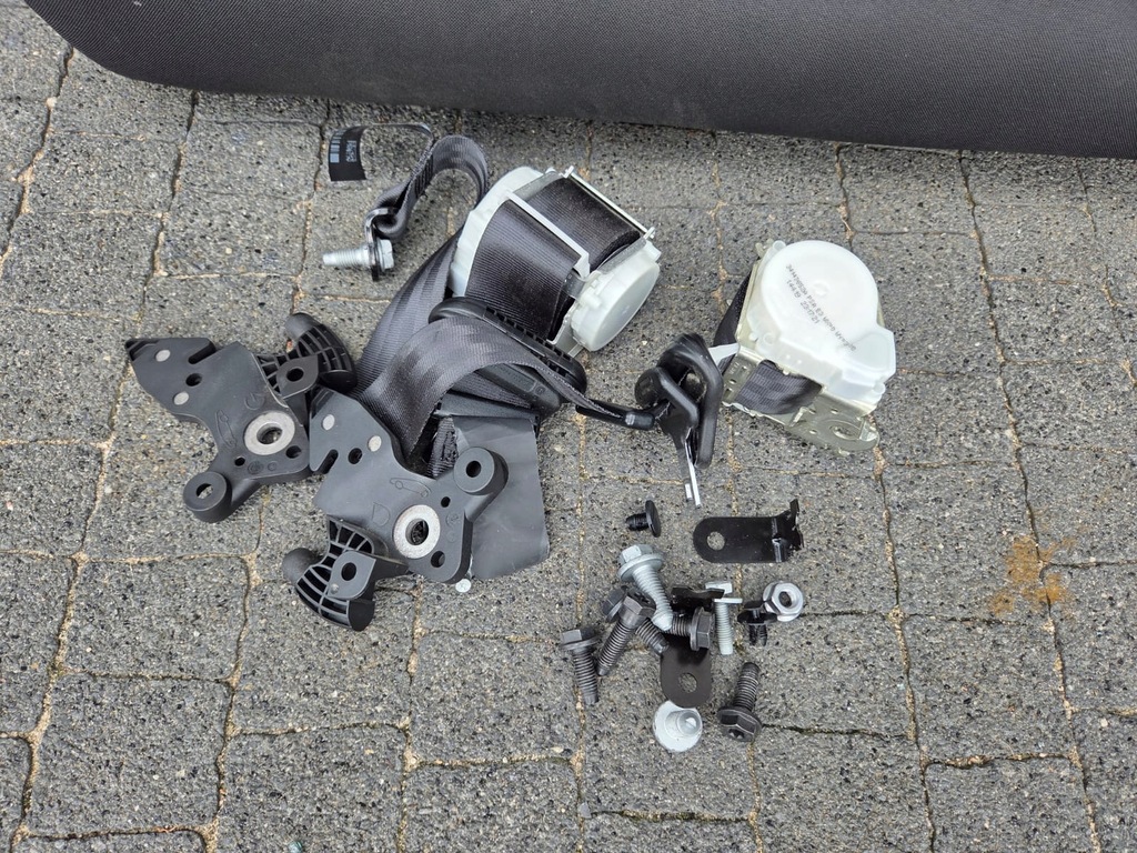 фото №6, Заднє сидіння заскочки ремені болти citroen c4 cactus lift