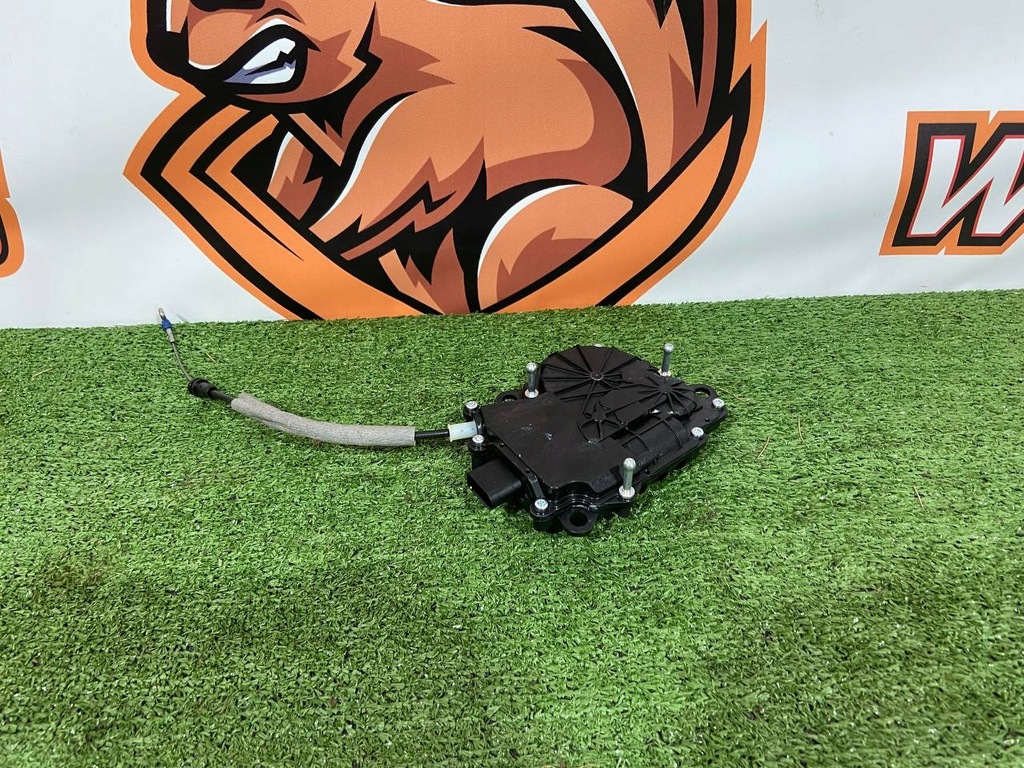 фото №12, Замок кришки багажника доводчик rr velar cpla404c10ad