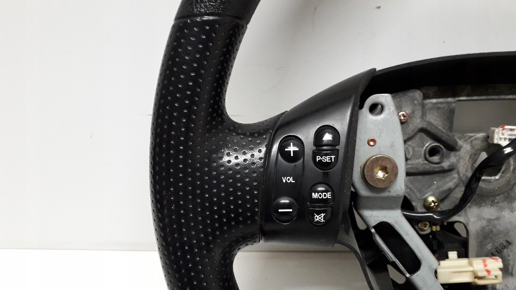 фото №9, Mazda 2 ii 02- воздуховод мультифункция