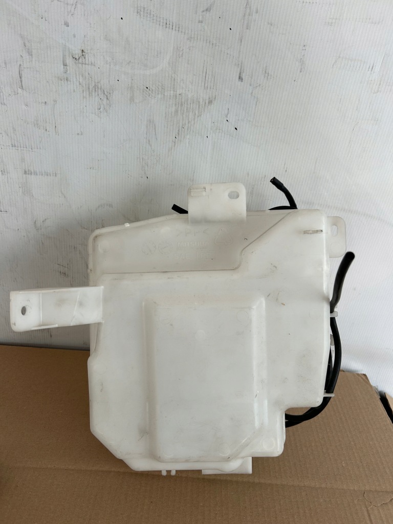 Купить Бак омывателя mitsubishi outlander 3 рестайлинг