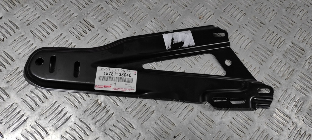 Купить Lexus rc f gsf кронштейн радиатора масла кронштейн