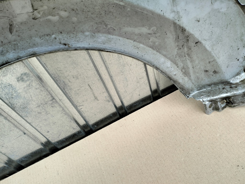 фото №16, Крыло левый перед audi tt 8n coupe lata 1998-2006 цвет ly7w