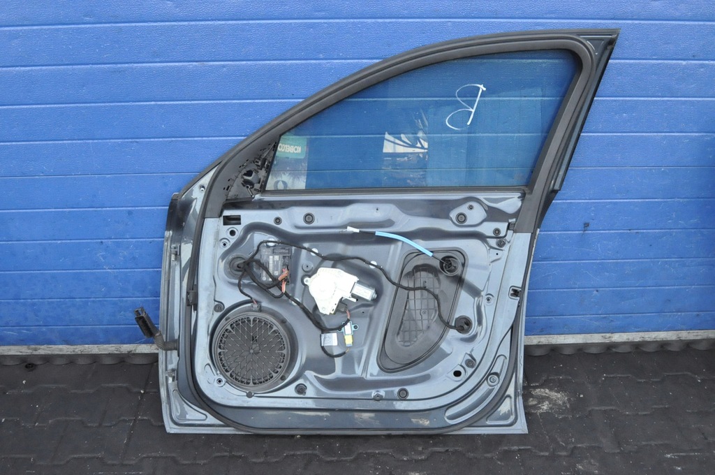 фото №12, Audi a4 b8 дверь правый перед передние