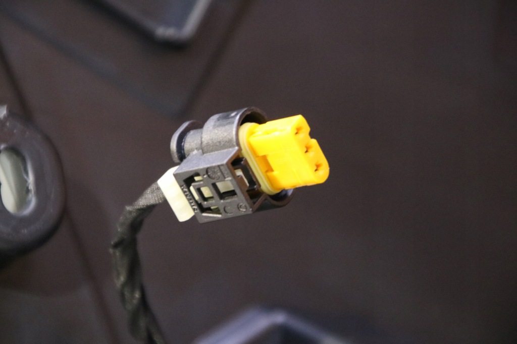 фото №10, Bmw 7 g70 i7 m-pakiet бампер перед usa колір 416