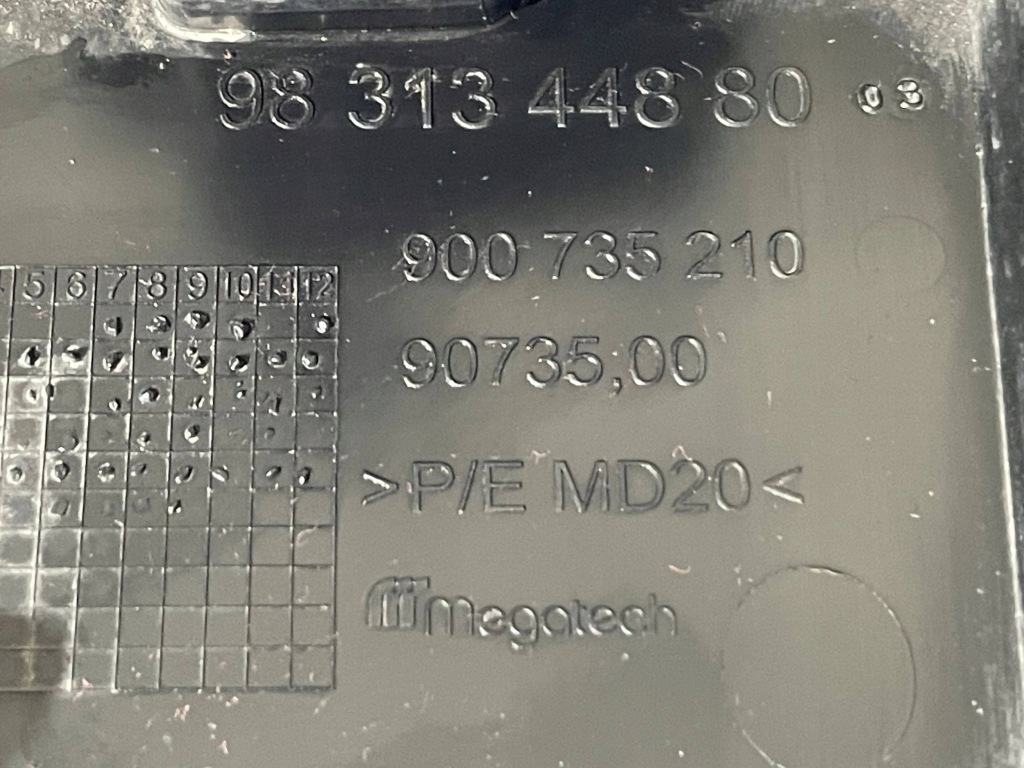 фото №12, Citroen c4 iii / e-c4 левая молдинг накладка крыла заднего левый задняя lh