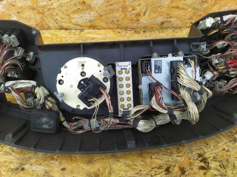 фото №8, Приборная панель приборная консоль man lions