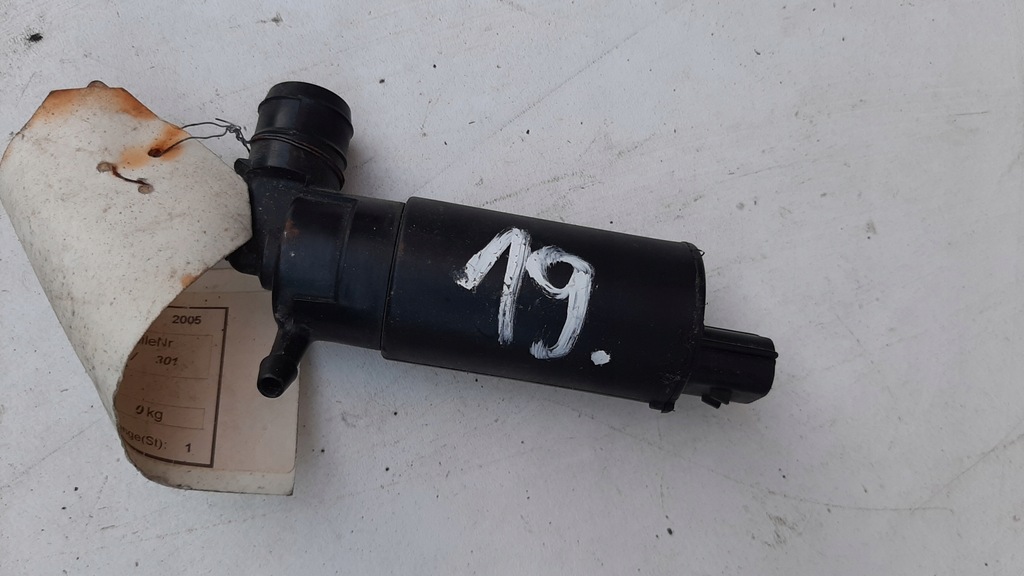 фото №5, Помпа распылителя моторчик toyota corolla e12