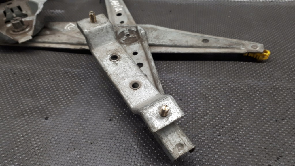 400159 механізм скло лівий перед lancia kappa рестайлінг Ціна