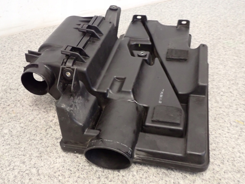 фото №7, Suzuki sx4 sedici 06-13 корпус фильтра воздуха