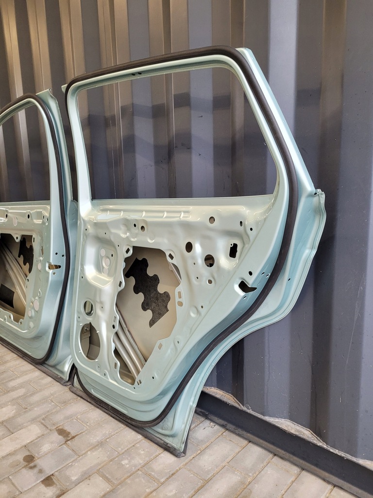 фото №6, Skoda enyaq дверь правый задняя правое задние 5la