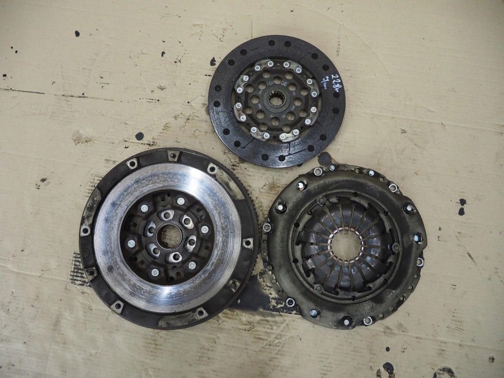 фото №1, Двомасовий маховик зчеплення fiat croma ii 07r 2.2b vectra c