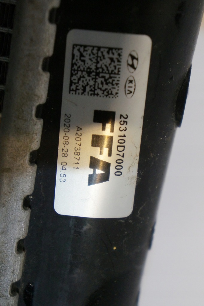 Радиатор воды hyundai tucson kia sportage 25310d7000 Киев