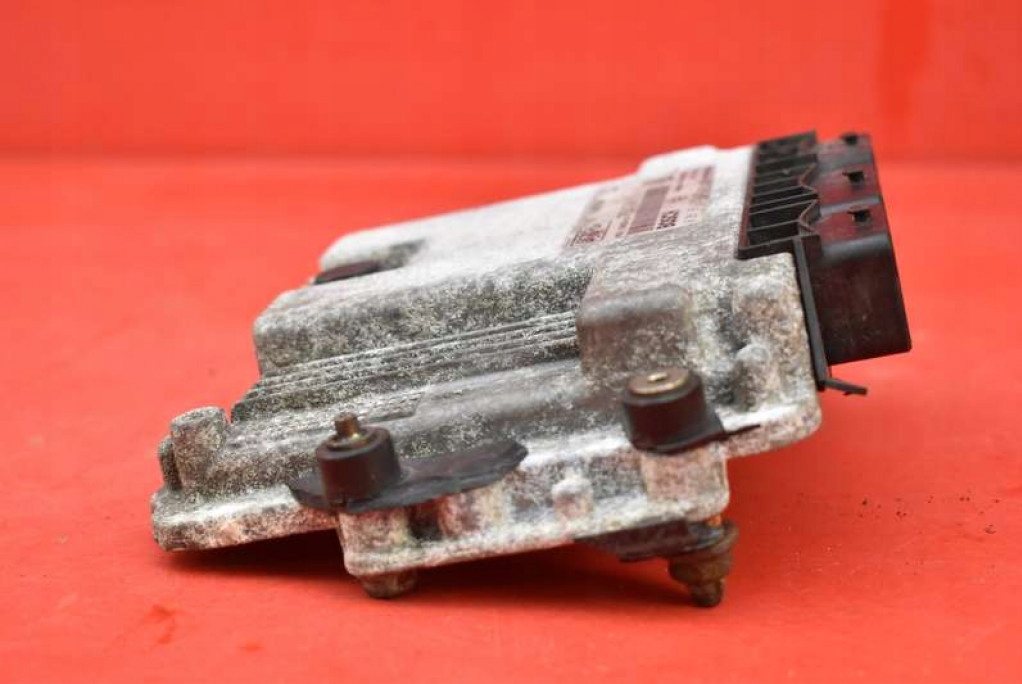 фото №5, Блок управления двигателя 4m61-12a650-ba 0281011952 mazda 3 1 i bk 1.6 citd 109 km