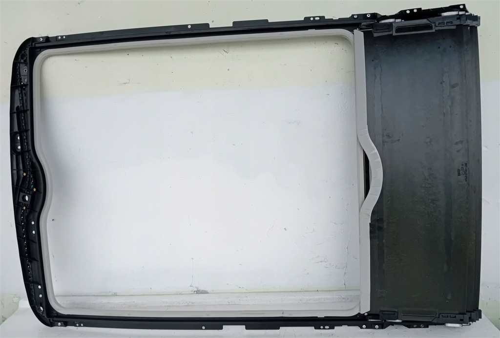 фото №7, Шторка жалюзи панорамы citroen c5 iii x7 08-17 kombi