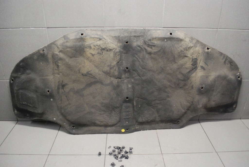 фото №13, Шумоизоляция капот audi a8 d3 клипсы