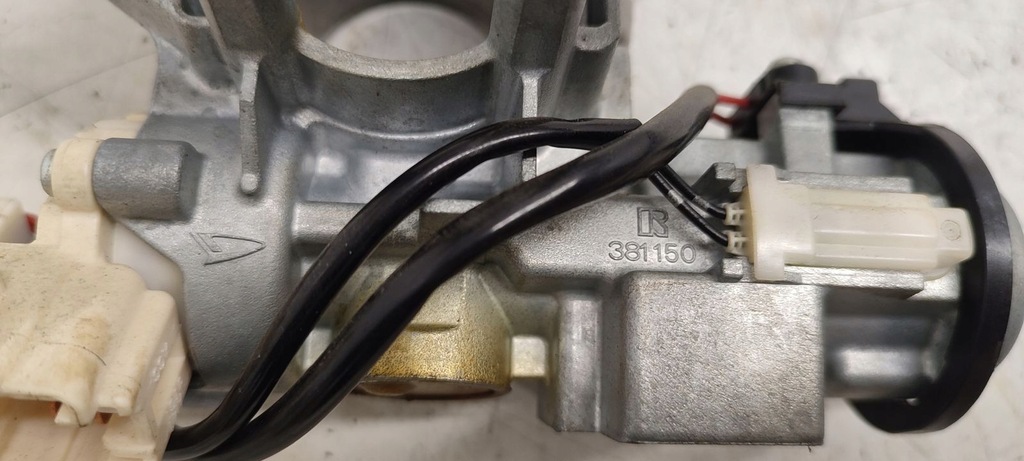 фото №6, Замок зажигания вкладка ключ daihatsu sirion ii 1,0