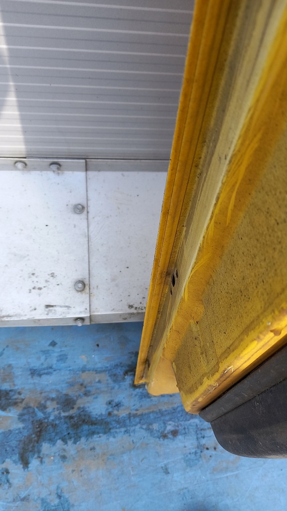 фото №13, Двері перед передні праве vw caddy 01r