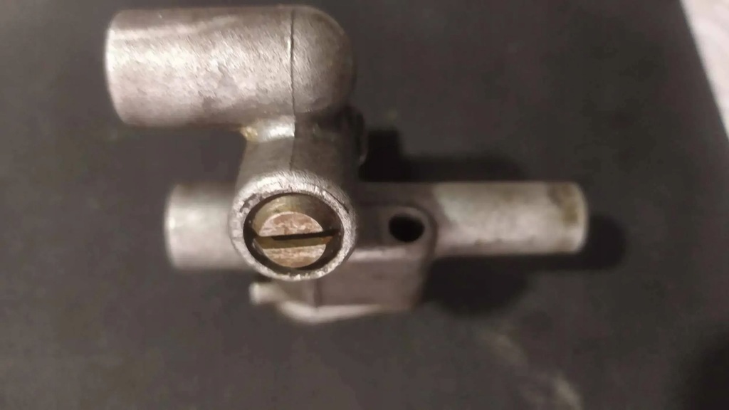 фото №5, Mercedes-benz w123 регулятор воздуха r1020940512