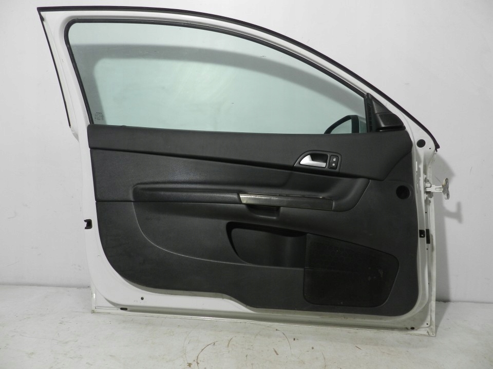 фото №9, 431.drzwi левая левый перед передние volvo c30 3d