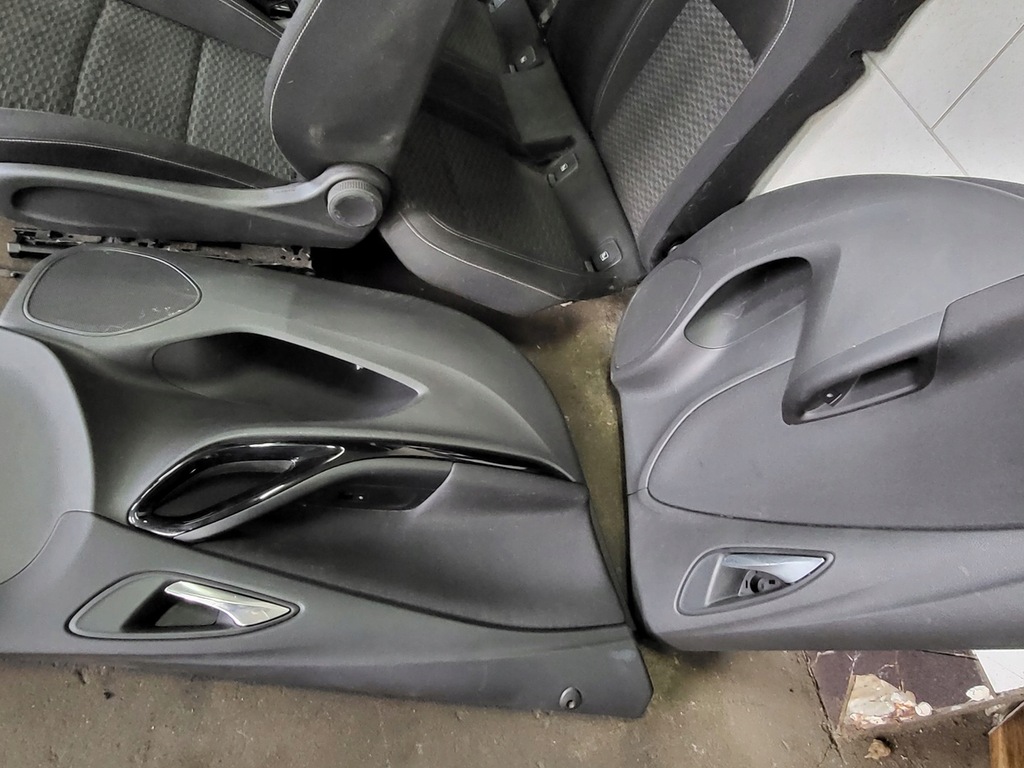 фото №11, Opel astra k сидіння kombi сидіння заднє сидіння обшивка обшивки оббивка uk