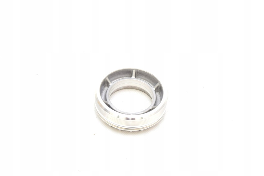 фото №8, Кольцо гайка корпус коробки impreza foreste