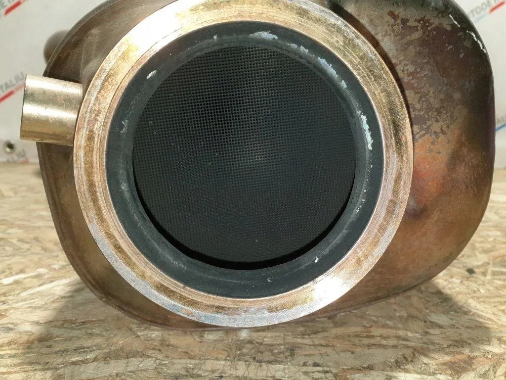 фото №9, Катализатор bmw 3 f30, f80 8571820 3.0l дизель 2015