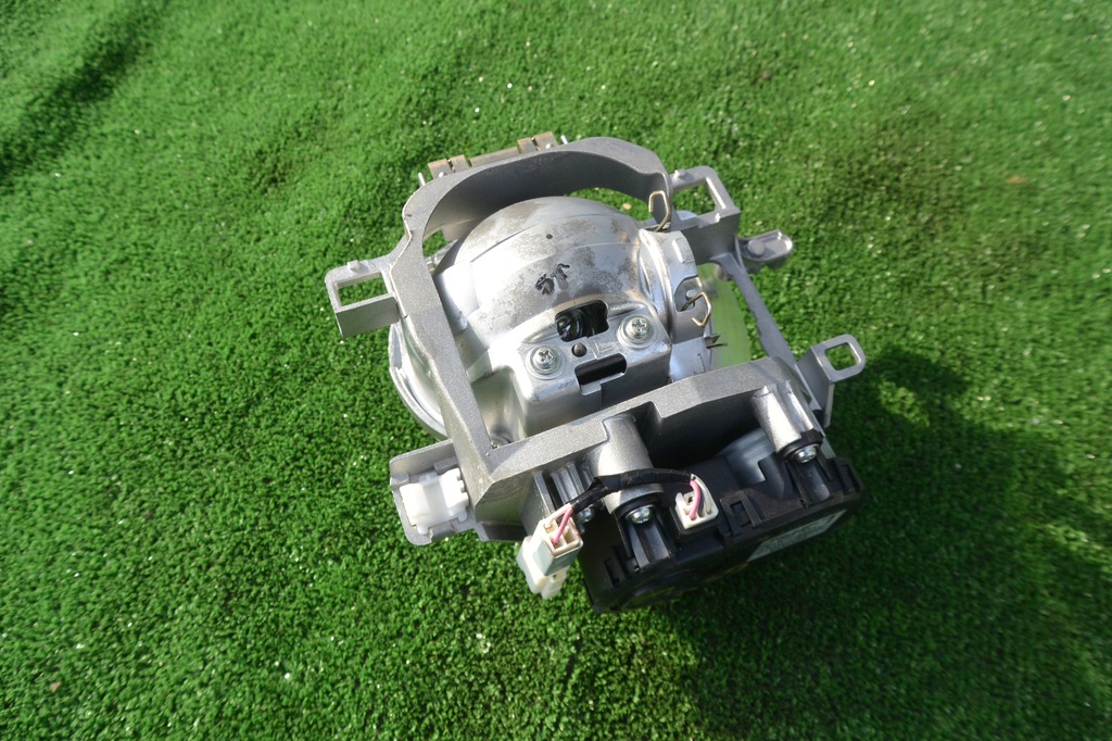 фото №13, Линза лампы ксенон правая левая lexus gs uk