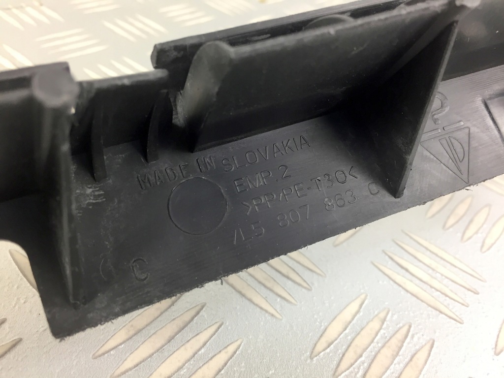 фото №7, 7l5807863c направляющая бампера задняя porsche cayenne 7l5