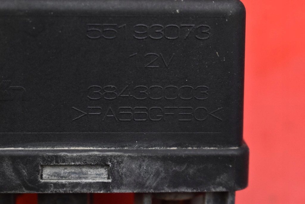 фото №8, Реле свеча накаливания 38430003 fiat grande punto 3 iii 1.3 90 km 05-10