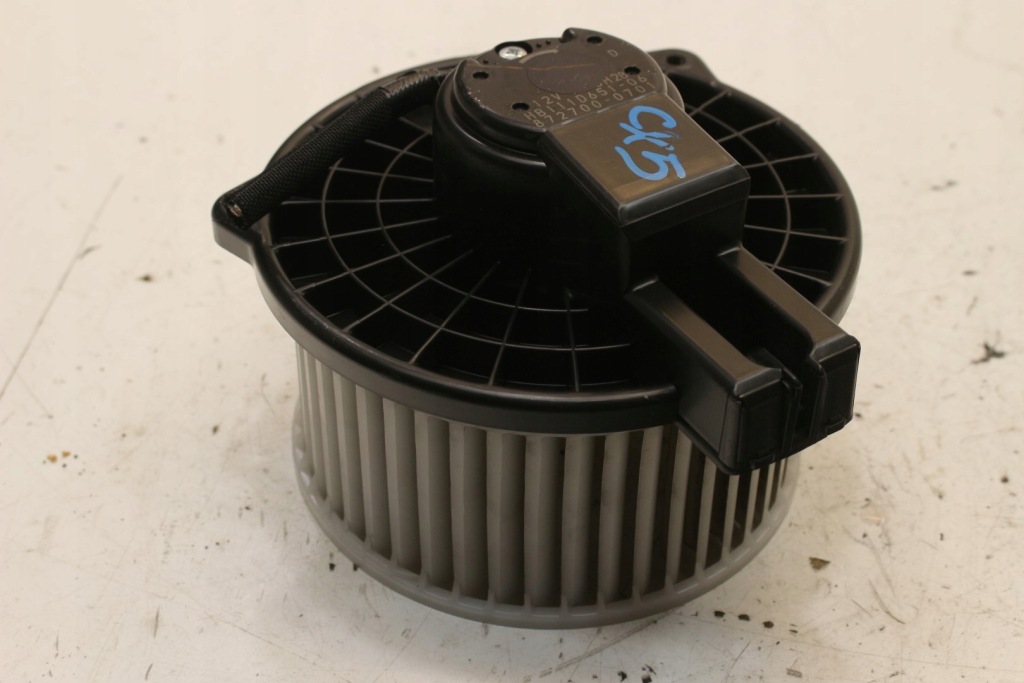 Воздуходувка обдув вентилятор 872700-0701 mazda cx5 cx-5 рестайлинг Оригинал