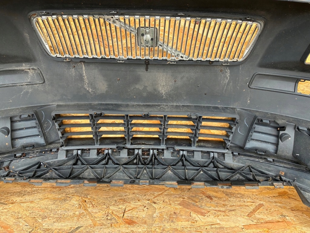 фото №12, Volvo s40 v50 kod lak. 019-26 бампер перед передний