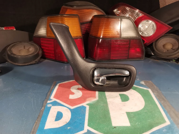 фото №5, Права ручка внутрішня захист nissan primera p11