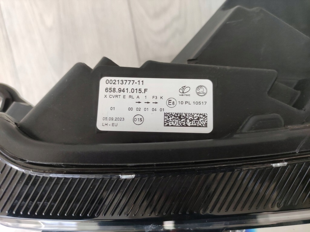 фото №7, Skoda kamiq лампа левый перед 658941015f eu