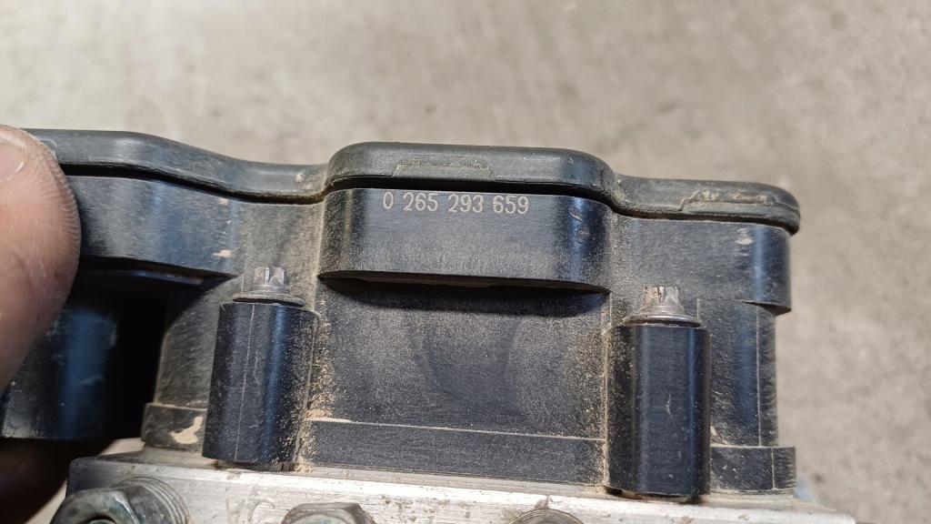 Nissan juke 2 f16 насос abs 0265293659 с Разборки