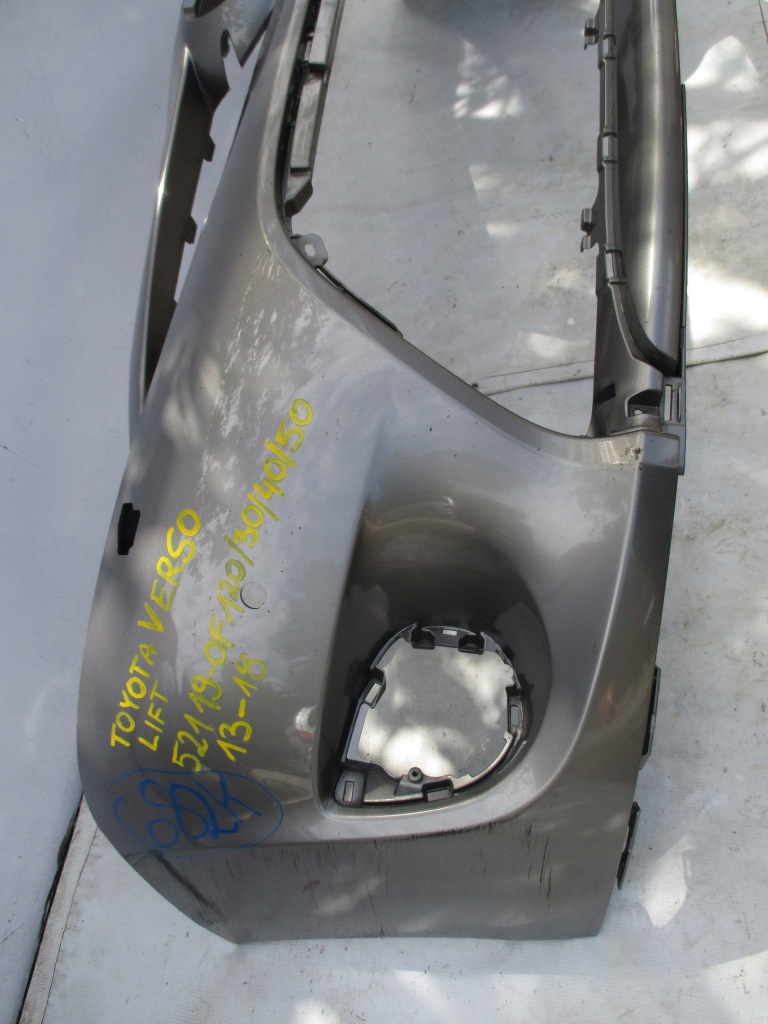 Бампер перед передній toyota verso рестайлінг  13-18r 2 x pdc sprys 52119-0f120 Київ