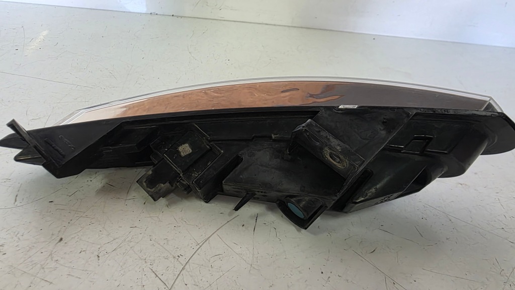 Фонарь  правый  led бампера перед renault scenic 3 3 рестайлинг  xmod Доставка