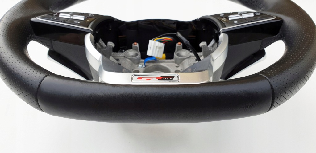 фото №8, Kia sportage iv повітропровід gt line sport тюнінг пелюстки перемикання