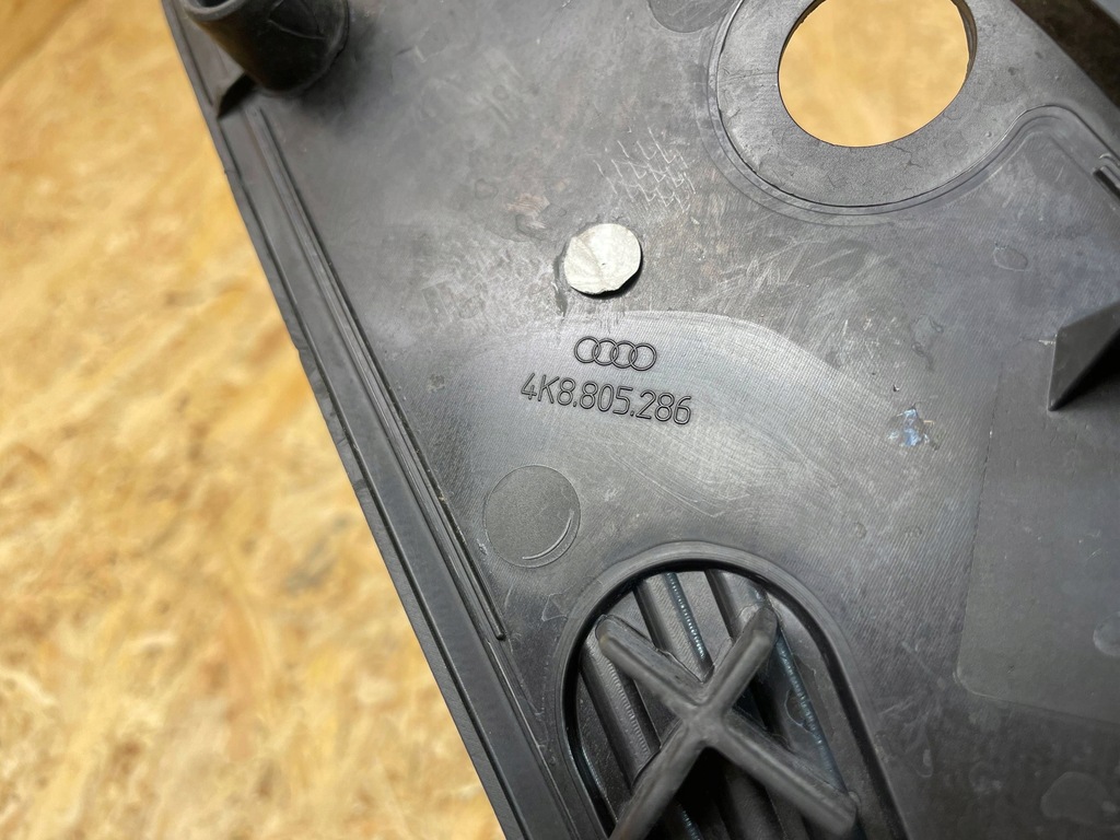 фото №10, Защита накладка лампы перед правая audi a7 4k 4k8805286 2018-