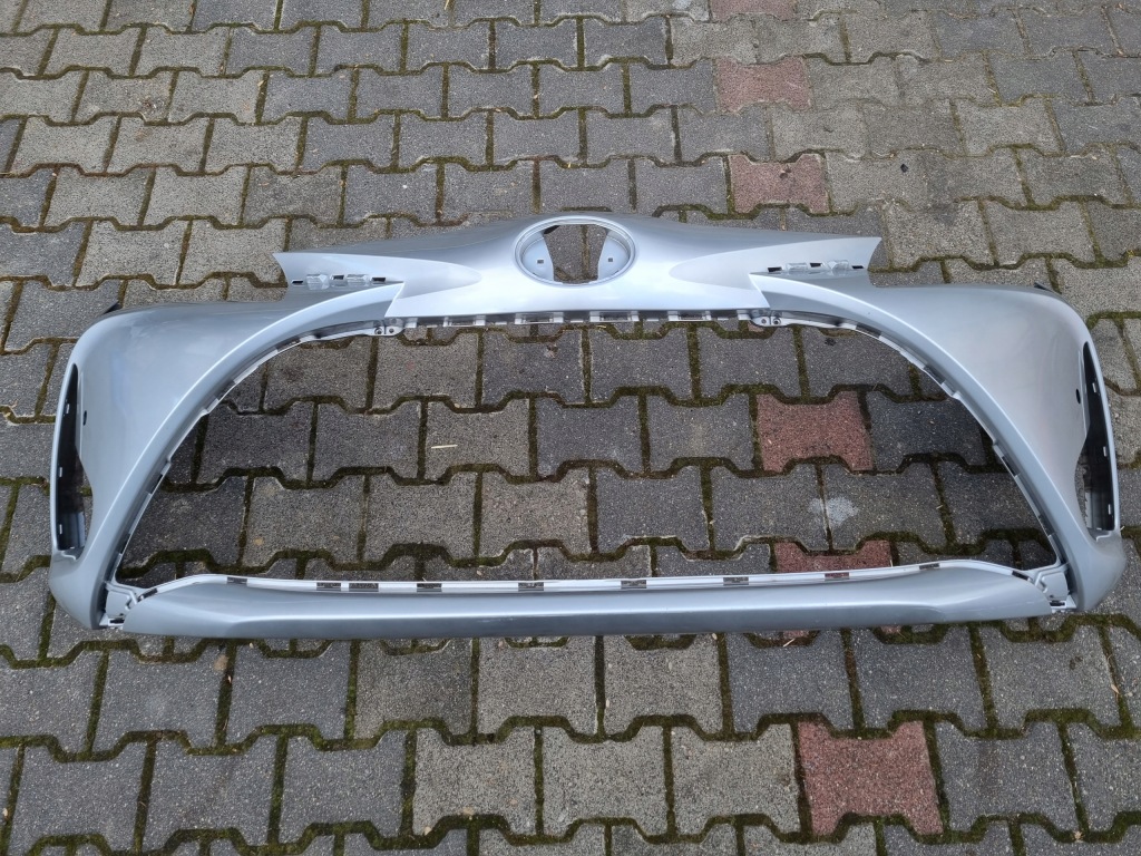 фото №1, Toyota yaris iii facelift передний бампер pdc