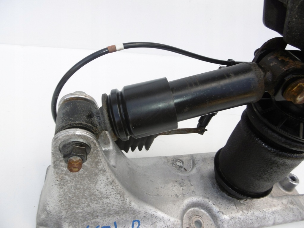 фото №5, Кронштейн амортизатор кабины правый левый magnum