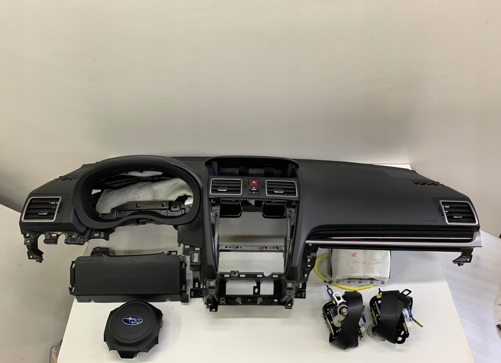 фото №1, Subaru xv lift 2017 консоль подушка безпеки комплект