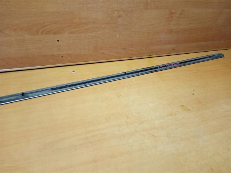 фото №2, Молдинг двері ліва передня toyota avensis verso