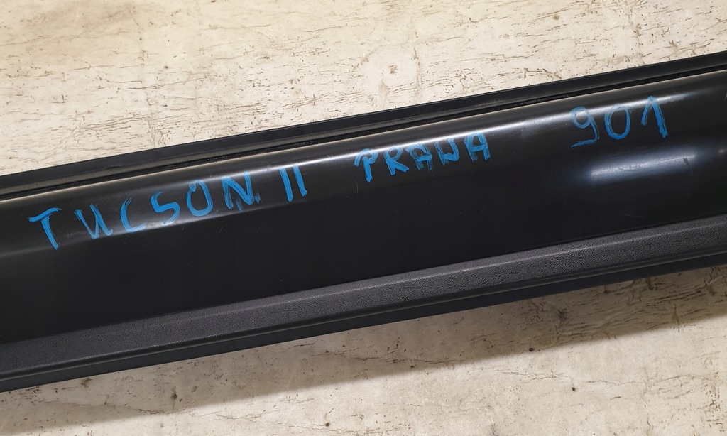 фото №10, Hyundai tucson ii молдинг поріг права 87754-d7100