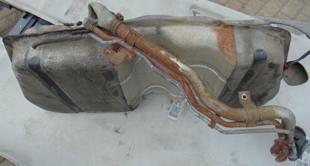 фото №8, Bak бак пального kia sportage ii 2.7 v6 4x4 eu