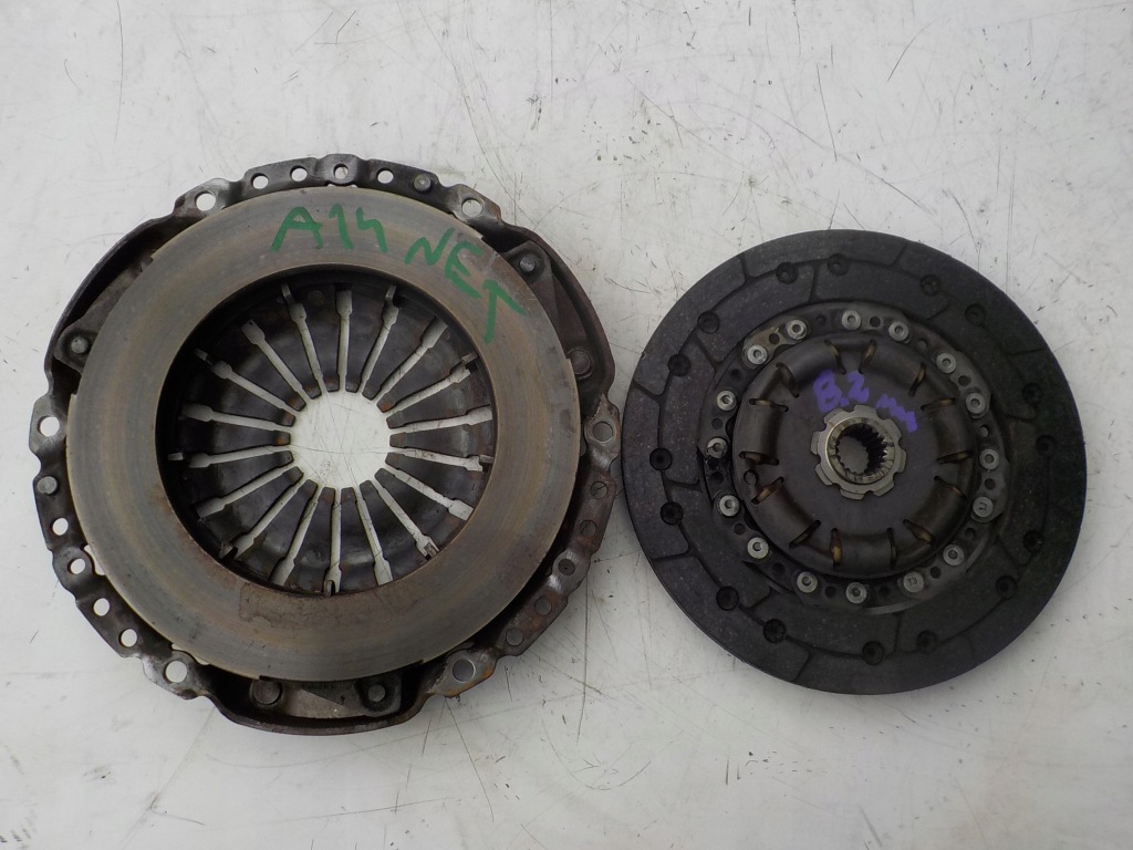 Купити Opel astra iv j 1.4 turbo a14net sprzego притиск + диск 8.2mm