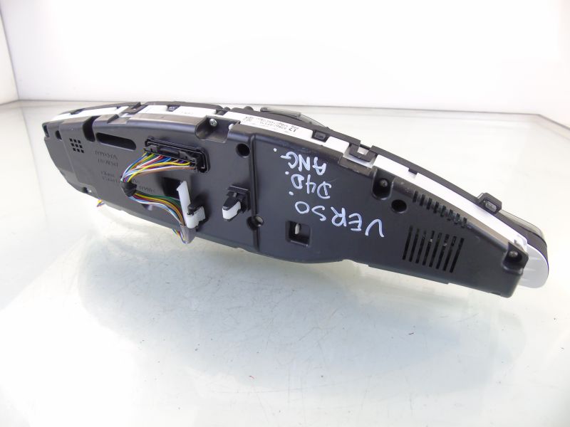 фото №5, Toyota verso 2.2 d4d счетчик приборы 09-