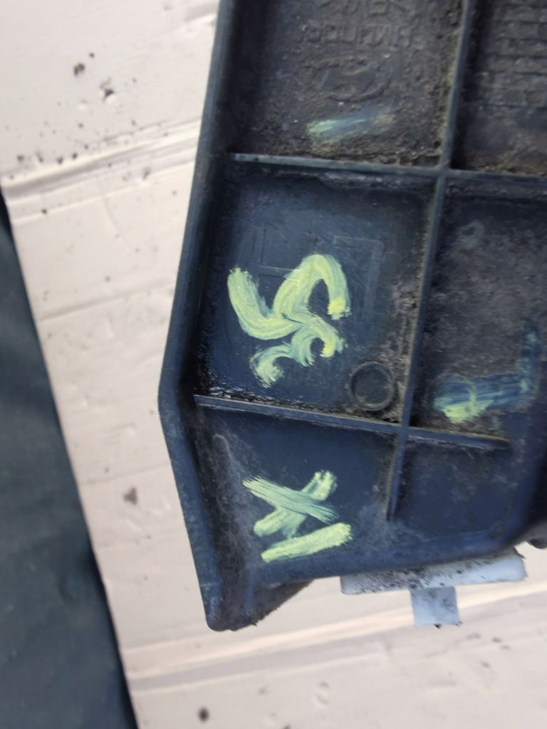 фото №4, Hyundai ix35 бризковик лівий задня