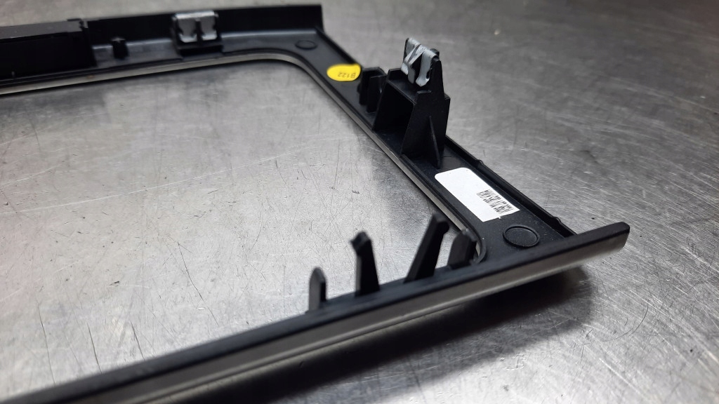 фото №8, Рамка радио 3c0858069ag vw passat b6 05-10r