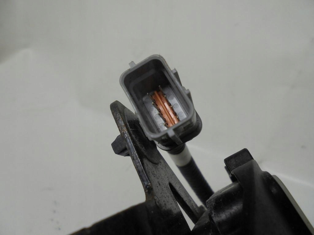 фото №10, Датчик мертвого pola модуль радар лівий 95811-g5000 g5958-79100 kia niro 17r