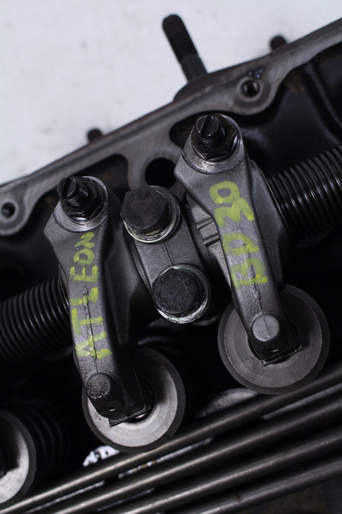 фото №8, Головка atleon cabstar 3.0d bd30